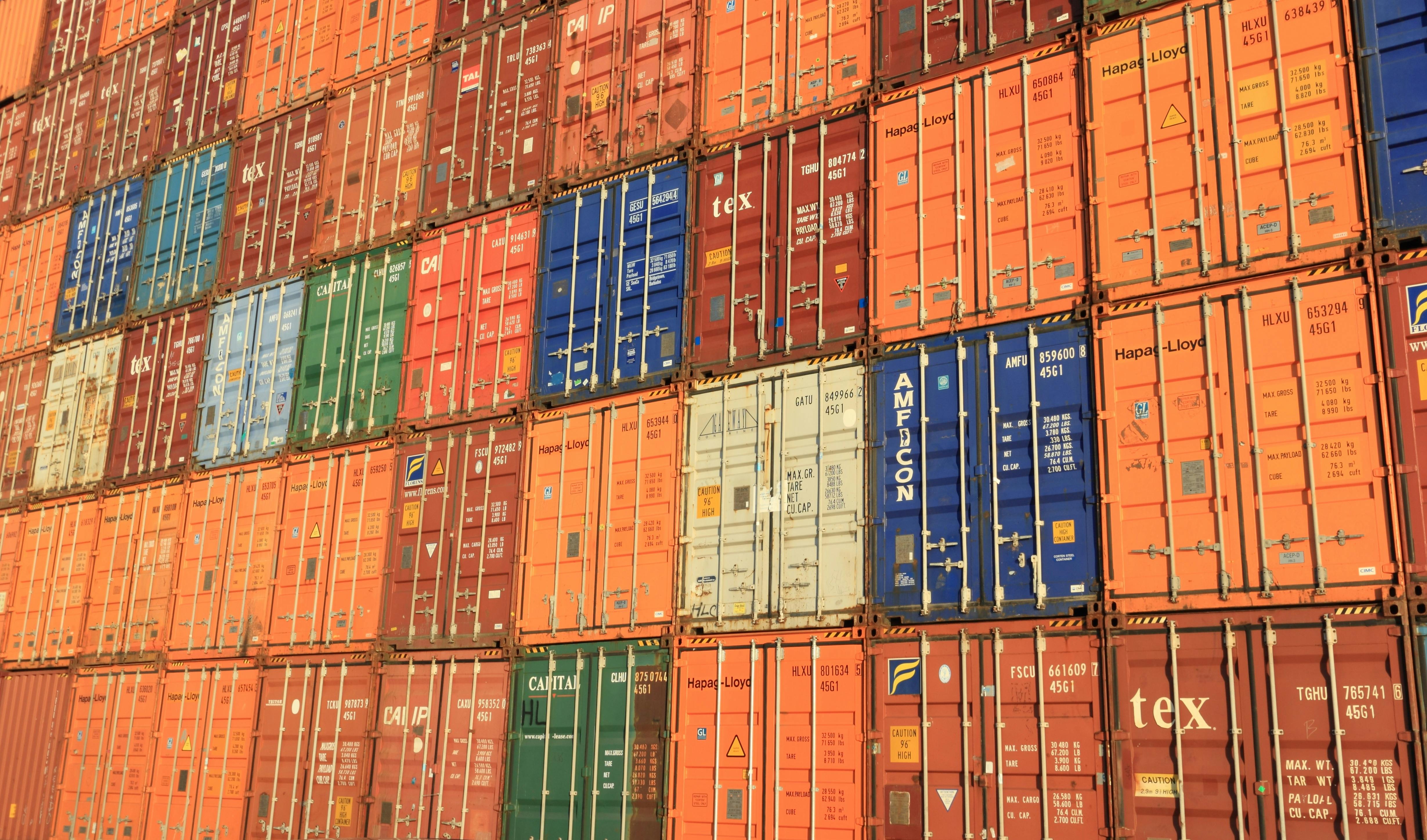velOzity Door2Door freight forwarding